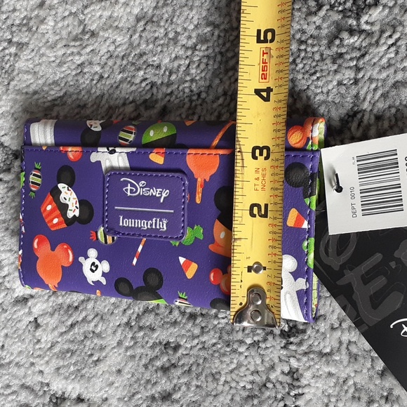 Loungefly Disney Micky Hallotreat Halloween mini bkpk and matching wallet NWT - Picture 3 of 7